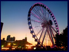 Chicago at sunset - Navy Pier 32 - ferris wheel